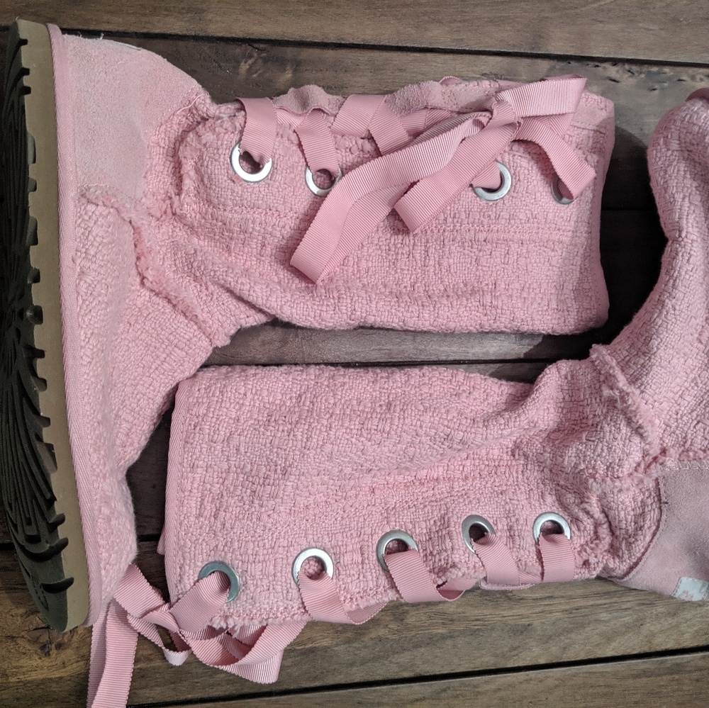 Lightweight Ugg boots